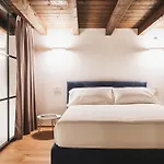 Volta Luxury Collection Apartment *